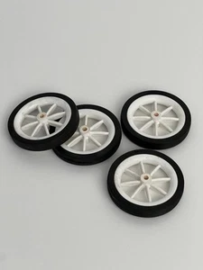 4 WEISSE KUNSTSTOFF-FAHRRADSTABILISATOREN/JEDER GEBRAUCH SPEICHENRÄDER 100 mm DURCHMESSER HERGESTELLT IN UK - Bild 1 von 5
