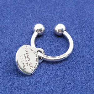 Tiffany & Co 925 Round Tag Screwball Keyring 2001 - Picture 1 of 7