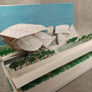 The Glass Ship by Frank Gehry 2014 Foundation Louis Vuitton: pop-up picture book - Picture 1 of 14