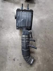 2004-2011 Ford Ranger Air Cleaner/Air Box 4.0L OEM - Picture 1 of 5