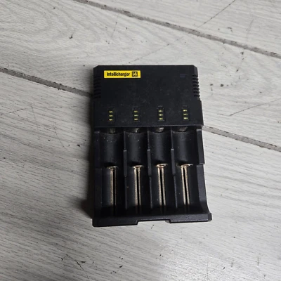 Nitecore Nitecore i4 Charger 4-Slot Universal Charger - Image 1 of 4