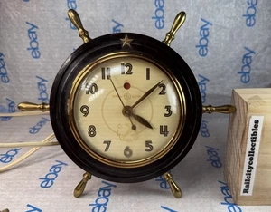Vintage GE Nautical Ship Wheel Electric Clock 3H98 Black Gold • Parts/Repair - Bild 1 von 21