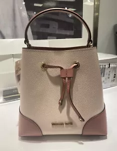 Michael Kors Mercer MD Drawstring Bucket Messenger + dust bag- PowderBlush Multi - Picture 1 of 3