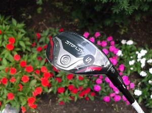 New - TaylorMade Men's Stealth+ Rescue Hybrid - 2/17* HZRDUS SMOKE Red RDX w/HC - Picture 1 of 5