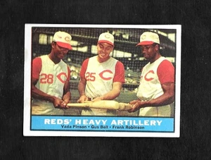 1961 TOPPS #25 REDS HEAVY ARTILLERY - NM/MT - 3.99 MAX SHIP COST - Picture 1 of 1