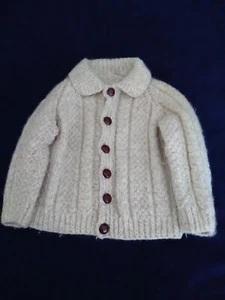 Vintage boys hand made sweater, beige with brown leather looking buttons, 1980's - Picture 1 of 2