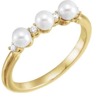 Anillo de perlas cultivadas amarillas de agua dulce de 14K y diamantes de 0,06 - Imagen 1 de 2