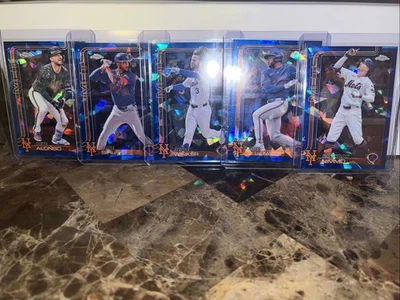 Lote de 5 tarjetas 2025 Topps cromo zafiro de los New York Mets Foto 1 de 4