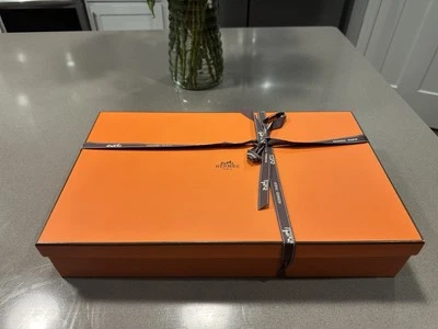 Libro emergente Hermes con caja de regalo nuevo Foto 1 de 4