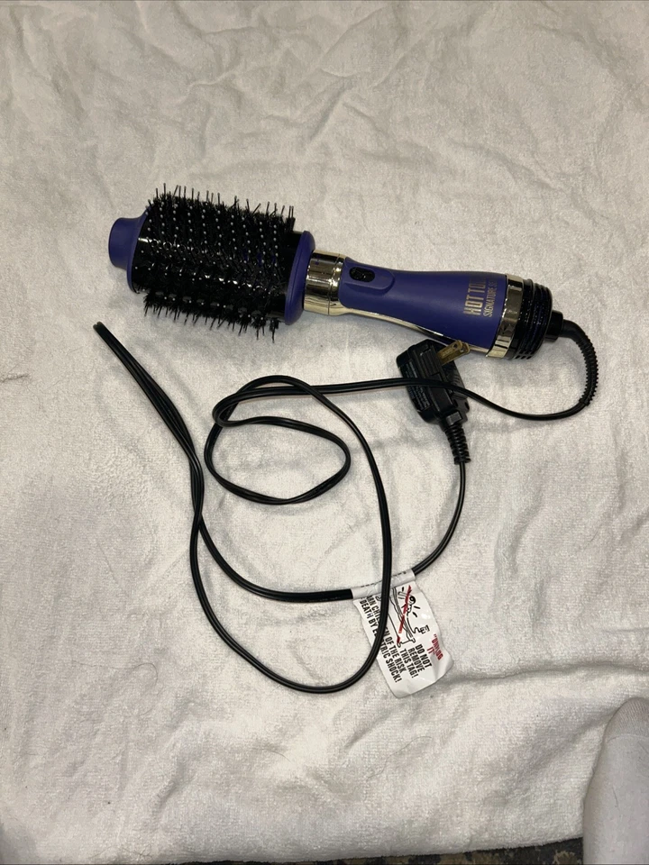 Used HOT TOOLS Signature Series One-Step Blowout Styler  Works Perfectly HDR5585 - Image 1 of 1