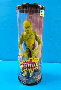 1998 Action Figure UNIVERSAL MONSTERS ~ CREATURE BLACK LAGOON 12" Hasbro SEALED - Picture 1 of 7