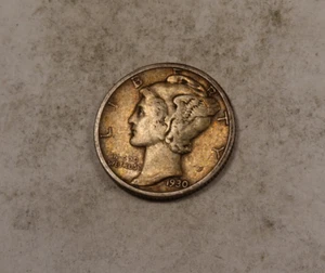 1930 Mercury Dime * Extra Fine XF/EF Toned * 90% Silver * XD710 - Picture 1 of 2