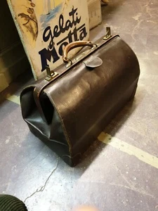 Hebammentasche Doktortasche Arzttasche Leder um 1900 - Bild 1 von 12