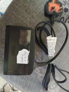 Nintendo 64 N64 Alimentatore Ufficiale NUS-002 (UKV) - DIFETTOSO - Foto 1 di 2
