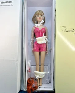 TONNER 22" AMERICAN MODEL DOLL WIG INSET EYES GLAMOUR BASIC TOO W/EXTRA RED WIG - Picture 1 of 8