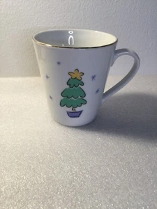 MERRY BRITE CHRISTMAS TREE 10 0z COFFEE MUG TEA CUP - Picture 1 of 5