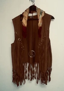 Spirit Halloween Hippie Vest Costume Adult Size Small Medium Peace Sign Necklace - Picture 1 of 6