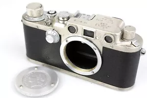Strange Leica IIIc 35mm Rangefinder Film Camera, refinished in Nickel ! - Picture 1 of 13