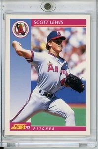 1992 Score #165 Scott Lewis - Picture 1 of 2