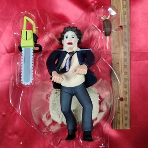 NECA Toony Terrors The Texas Chainsaw Massacre Leatherface Pretty Woman Figure - Picture 1 of 4