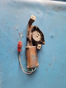 84 85 86 87 88 89 90 MOTOR VENTANA ELÉCTRICA LADO IZQUIERDO/CONDUCTOR VOYAGER 116265 - Imagen 1 de 4