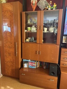 Wohnzimmerschrank Rotbraun/Schwarz - Bild 1 von 2