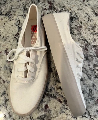 Zapatillas de lona Keds Champion para mujer talla 10 neutras en cuanto al género blanco roto (WF68206) Foto 1 de 4