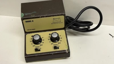 Gaugemaster Model D Twin Track Model Railway Train Controller - Image 1 of 3