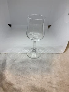 Crystal Goblet Glass 2 fl oz Clear 41/2 “ Liquor Water Wetbar Gifting - Picture 1 of 2
