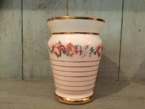 Stunning Antique / Vintage Porcelain Vase Pink with Gilding & Floral Decoration - Picture 1 of 8