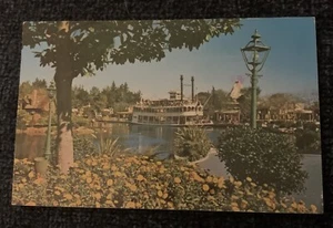 Disneyland Souvenir Vtg Postcard Anaheim CA Mark Twain - Picture 1 of 2