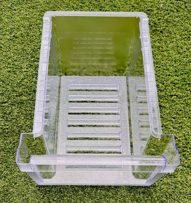 Bandeja cajón carne delicatessen refrigerador GE 225D8630P001 del modelo # GBE21DSKJRSS Foto 1 de 4