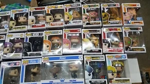 Zufällige Menge 26 Funko Pops beschädigte Boxen - Bild 1 von 8