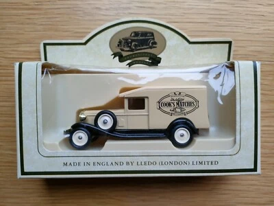 Vintage LLEDO Packard Delivery Van Collectable Days Gone Cook's Matches + Box - Image 1 of 4