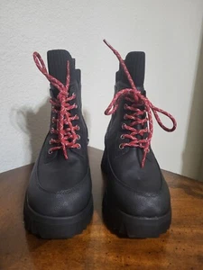 NWT Whitney Water Resistant Leather Red Lace-Up Lug Sole Hiking Boot, Size 6M - Picture 1 of 8