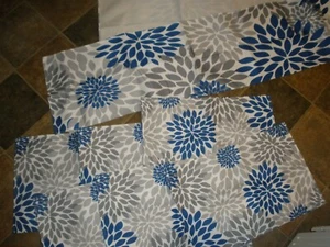 NEW Lot of 6 Placemats & Large Table Runner Blue white Gray (SU70) - Picture 1 of 6