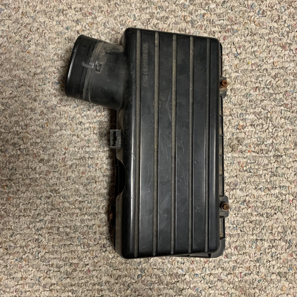 Honda Accord 2001 carcasa de admisión de aire Foto 1 de 1