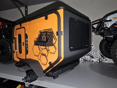 Remolque terrestre sobre orugas RC escala 1/10 (se necesita montaje) impreso en 3D Foto 1 de 4