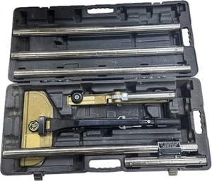 Crain Cutter Co. #499 Double Case Carpet Stretcher W/ 501 Auto Lock Tube & Case - Imagen 1 de 16
