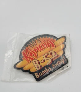 Pin esmalte Kahlua ¡Prueba una bomba Kahlua B-52 lejos! Publicidad de alcohol sellada - Imagen 1 de 4