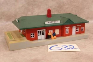 G32B VINTAGE BACHMANN HO SCALE PLASTIC TRAIN STATION SUNNYVALE - Picture 1 of 1