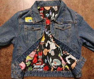 Bob Esponja Pantalones Cuadrados Solo Miembros Nickelodeon Denim Camionero Chaqueta Para Hombre Pequeña - Imagen 1 de 7