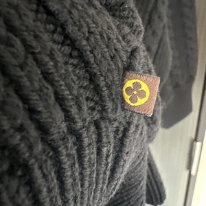 Original Louis Vuitton Pullover mit Zopfmuster schwarz S-M voluminöse Ärmel Me - Bild 1 von 8