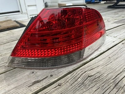 2006-2008 BMW 750i 750Li lanterna traseira direita passageiro quarto traseira 6938516 - Imagem 1 de 4