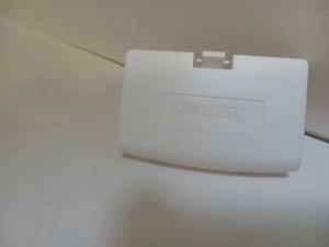 NUEVO BLANCO SÓLIDO Tapa Batería para Consola GBA Gameboy Advance con LOGOTIPO - Imagen 1 de 4