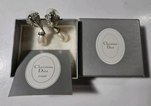 Christian Dior Ohrhänger Vintage silber & goldfarben Kunstperlen Kristall Hochzeit - Bild 1 von 9
