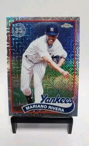 2024 Topps Series 2 Mojo Refractor MARIANO RIVERA #2T89C-45 YANKEES - Picture 1 of 2