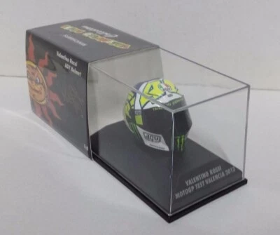 MINICHAMPS 1:8 MODELLINO CASCO VALENTINO ROSSI YAMAHA MOTOGP TEST VALENCIA 2013 - Immagine 1 di 4