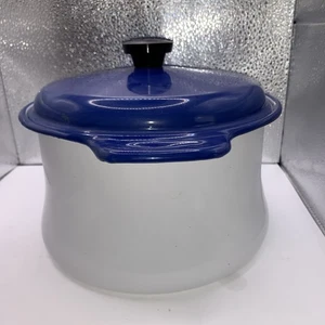 Vintage Enamelware Handled Stock Pot White with Cobalt Blue Lid - Picture 1 of 14