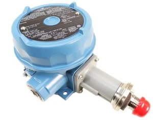 Interruptor de presión United Electric Controls QJ120-15273 QJ12015273 20 a 500 psi nuevo en caja - Imagen 1 de 11
